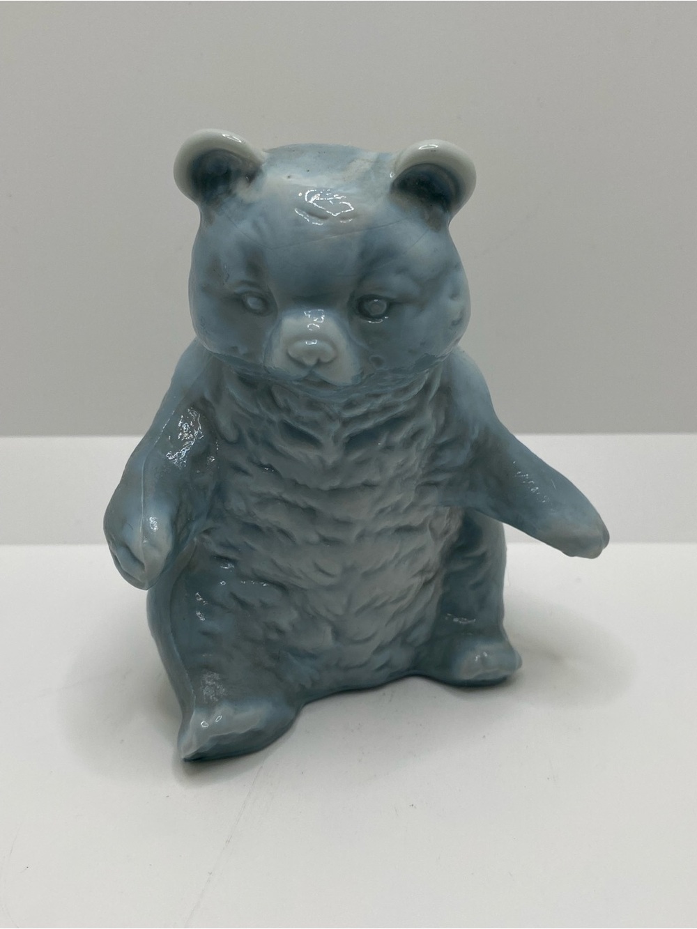 Vintage Mosser Blue Gray And White Slag Glass Bear Figurine 3.75"